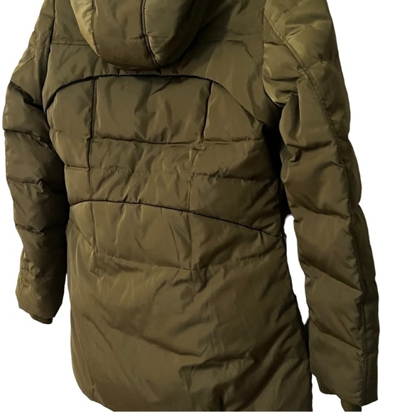 Orolay Women's Green Down Puffer Jacket Hooded Winter Coat Two-Way Zipper Size M - Picture 2 of 15